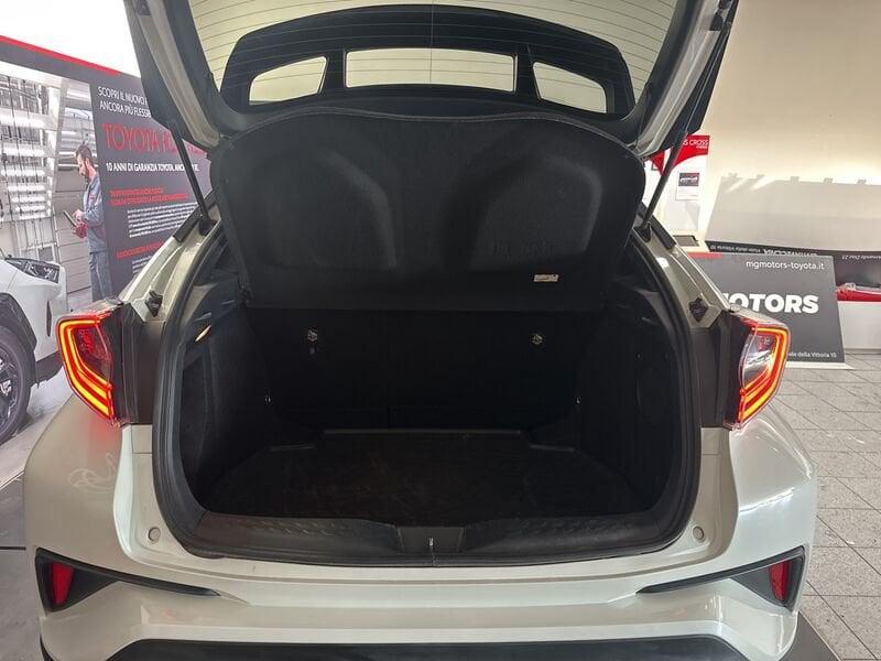 Toyota C-HR C-HR 1.8 Hybrid E-CVT Style