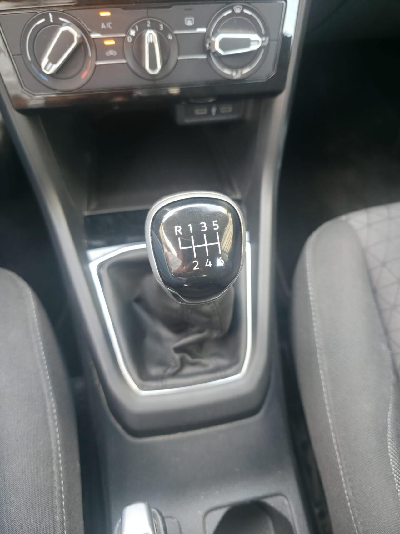 Volkswagen T-Cross 1.0 TSI 110 CV Advanced