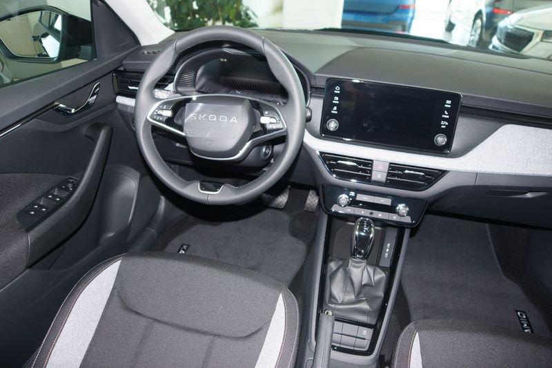Škoda Kamiq 1.0 TSI Your Way DSG 115cv+LIGHT&VIEW PACK NUOVA!