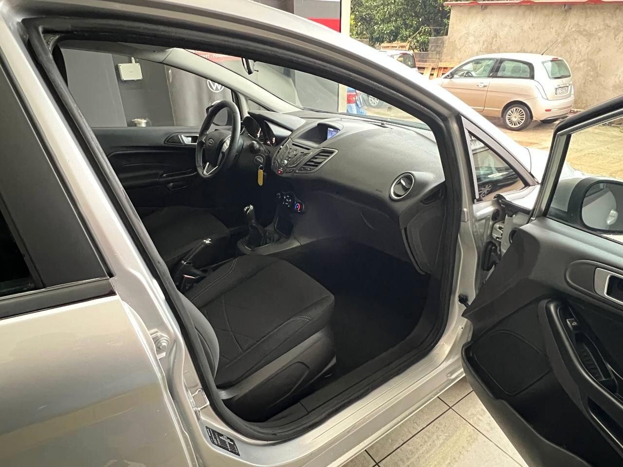 Ford Fiesta 1.2 60CV 5 porte Business