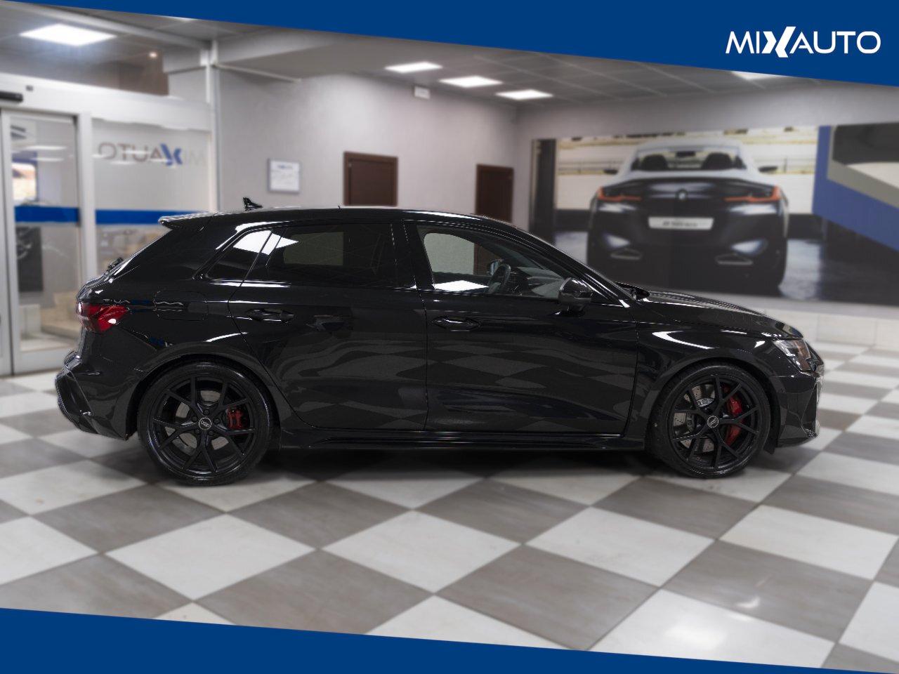 Audi RS3 Sportback 2.5 TFSI Quattro s-tronic