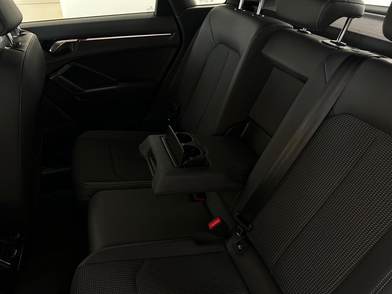 Audi Q3 35 TFSI S tronic line edition