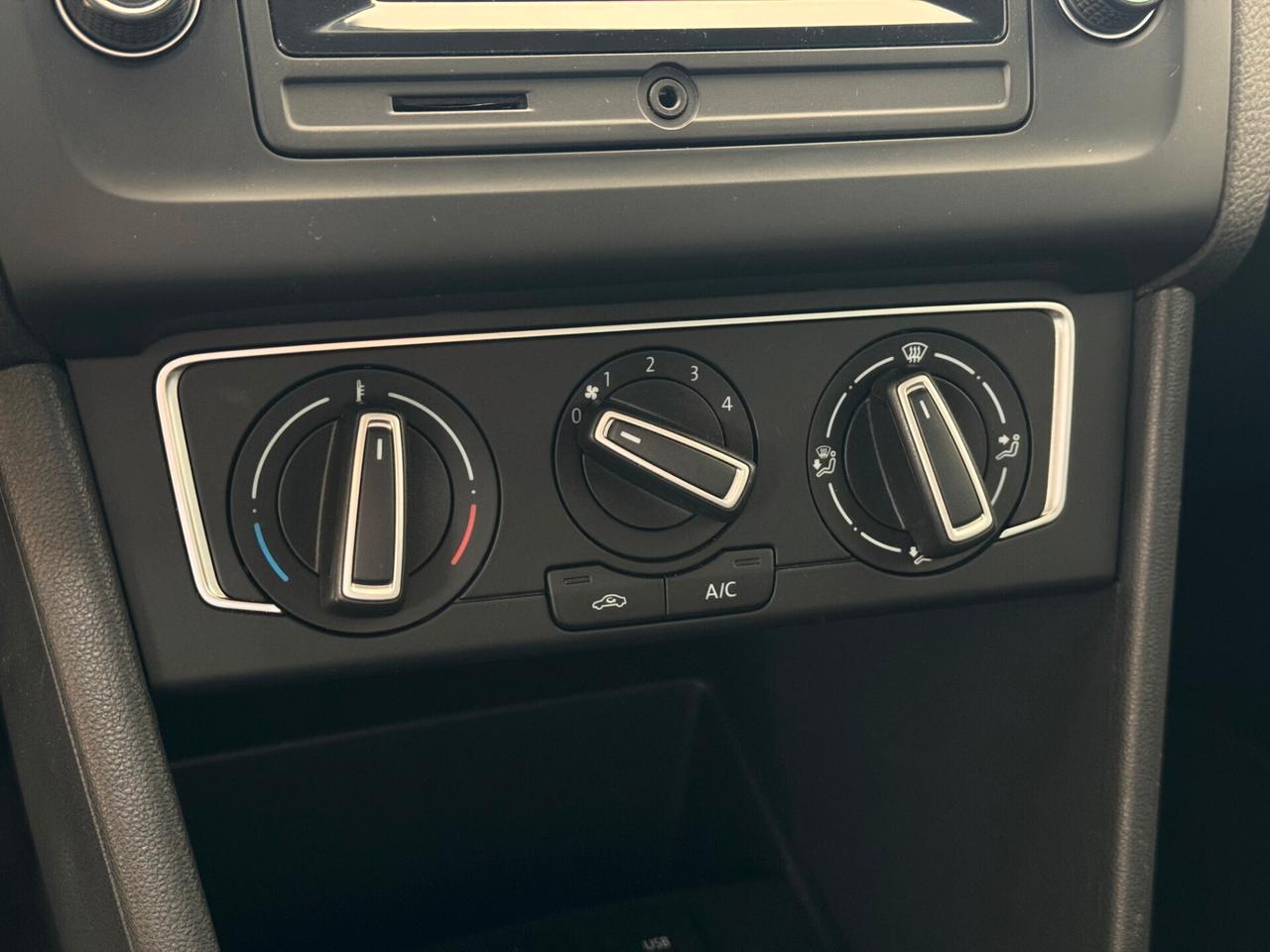 VOLKSWAGEN POLO 1.4cc 75CV TDI NEOPATENTATI