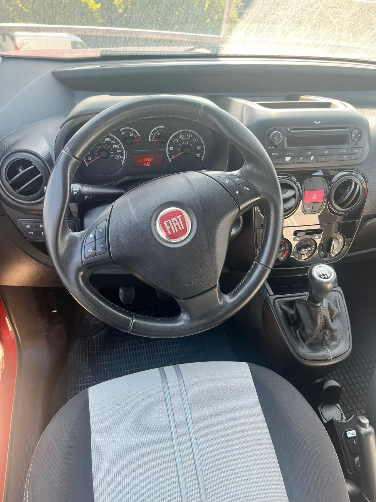 Fiat Qubo 1.3 MJT 95 CV Trekking