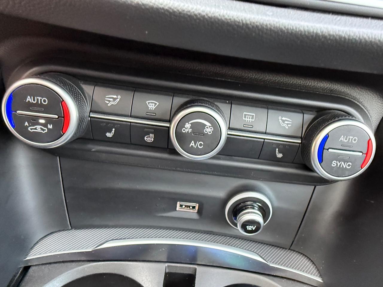 Alfa Romeo Stelvio 2.0 Turbo 280 CV AT8 Q4 B-Tech