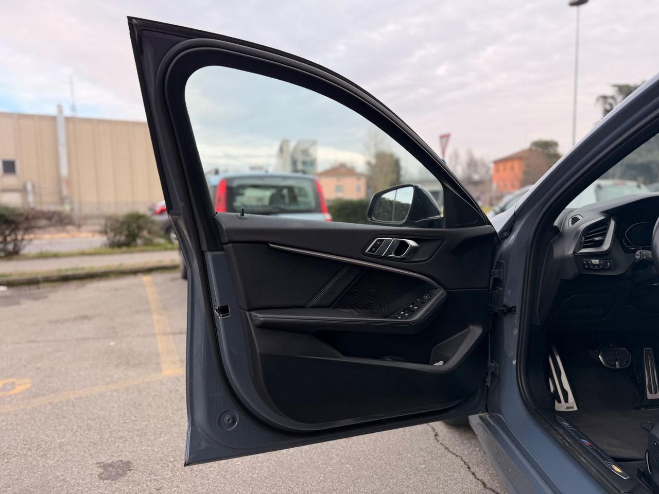 Bmw 118 M Sport 118 d #8504