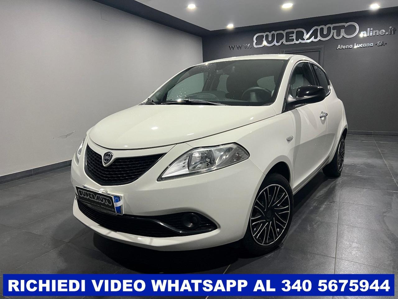 Lancia Ypsilon 1.0 FireFly 5 porte S&S Hybrid Ecochic Gold