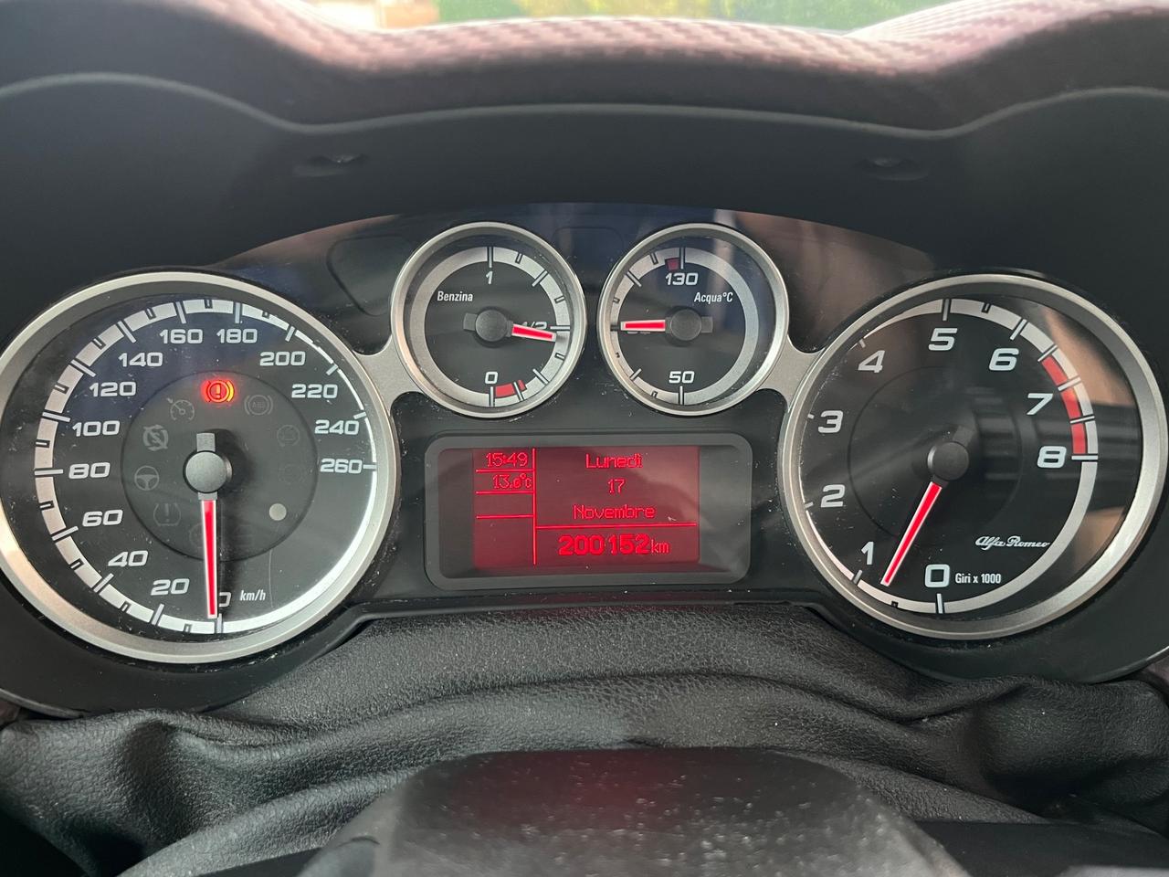 Alfa Romeo MiTo 1.4 - 78 CV - Distinctive sport pack -