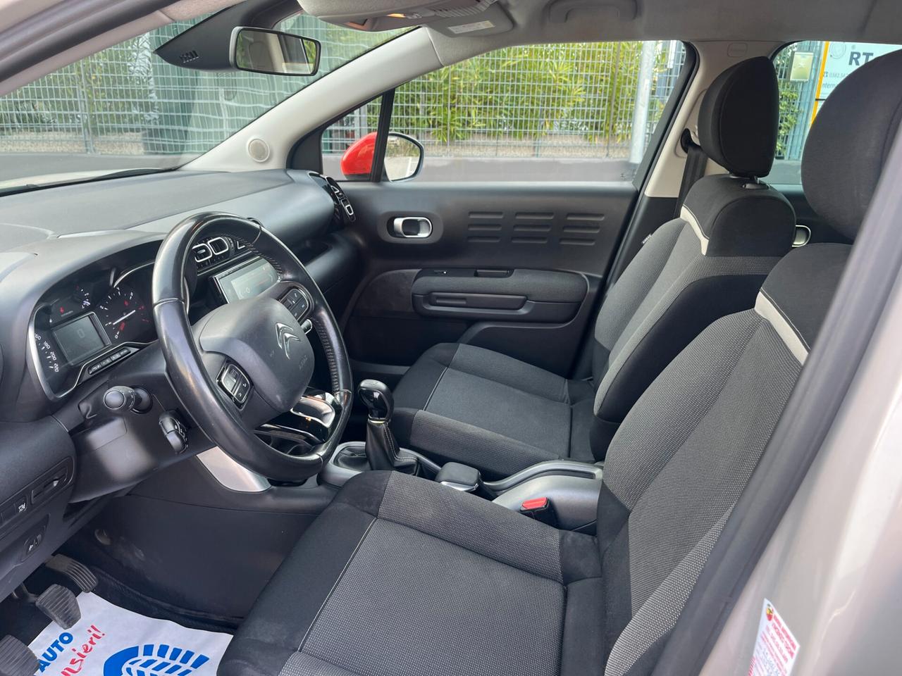 Citroen C3 Aircross BlueHDi 100 S&S Shine EURO6B