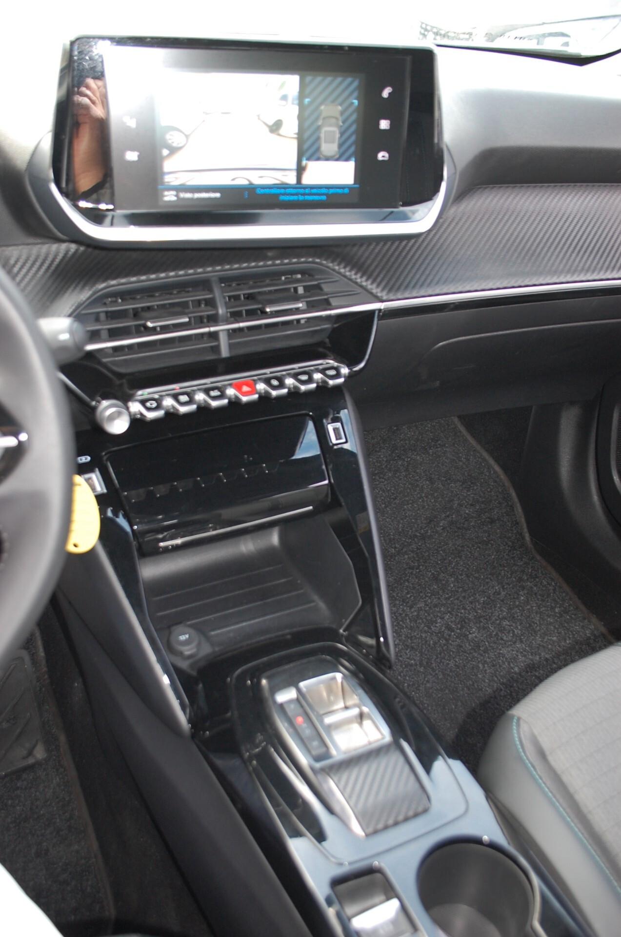 Peugeot 2008 1.2 puretech 131CV Allure S&S Uff Italy Led USB