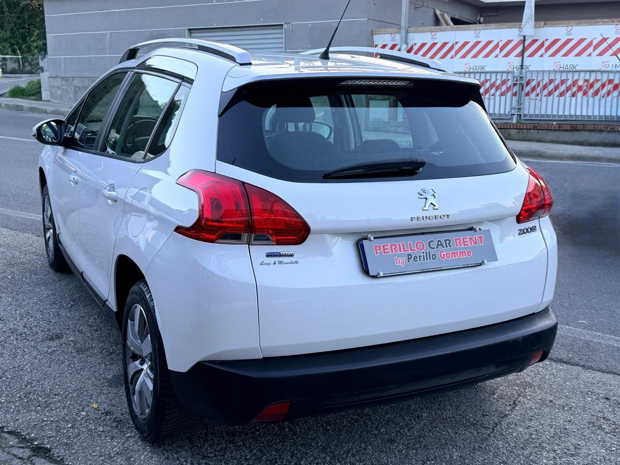 Peugeot 2008 PureTech 82 Allure