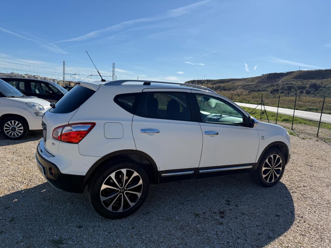 Nissan Qashqai 1.5 DIESEL MOTORE 15.000 km PERMUTE
