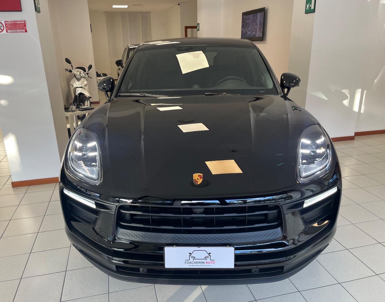 Porsche Macan 2.0 265cv 5000km My23' IVA ESPOSTA