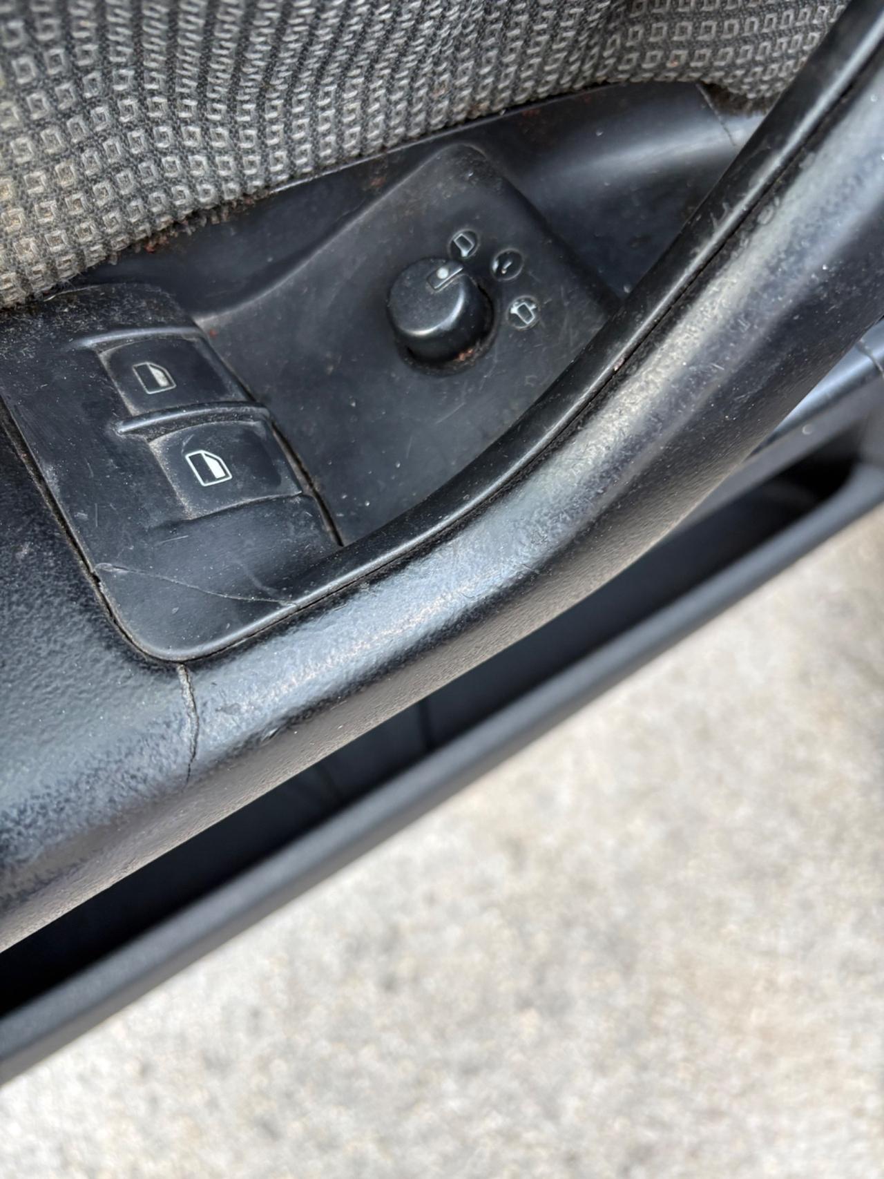 Audi A3 1.9 TDI 105cv volano e frizione ok