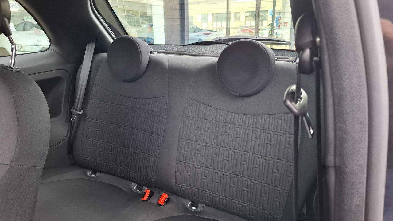 Fiat 500 1.0 hybrid 70cv