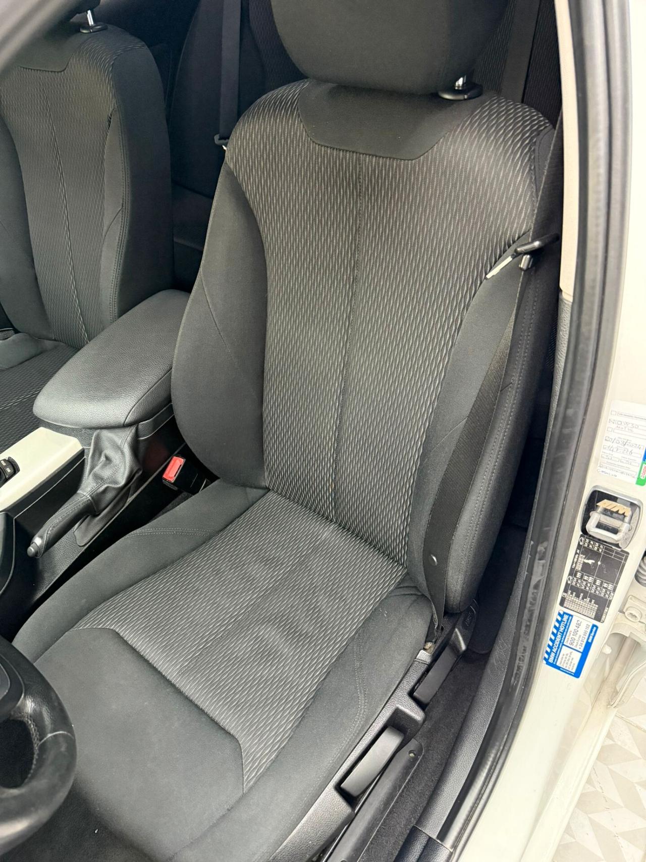 Bmw 118 118d 5p. Sport