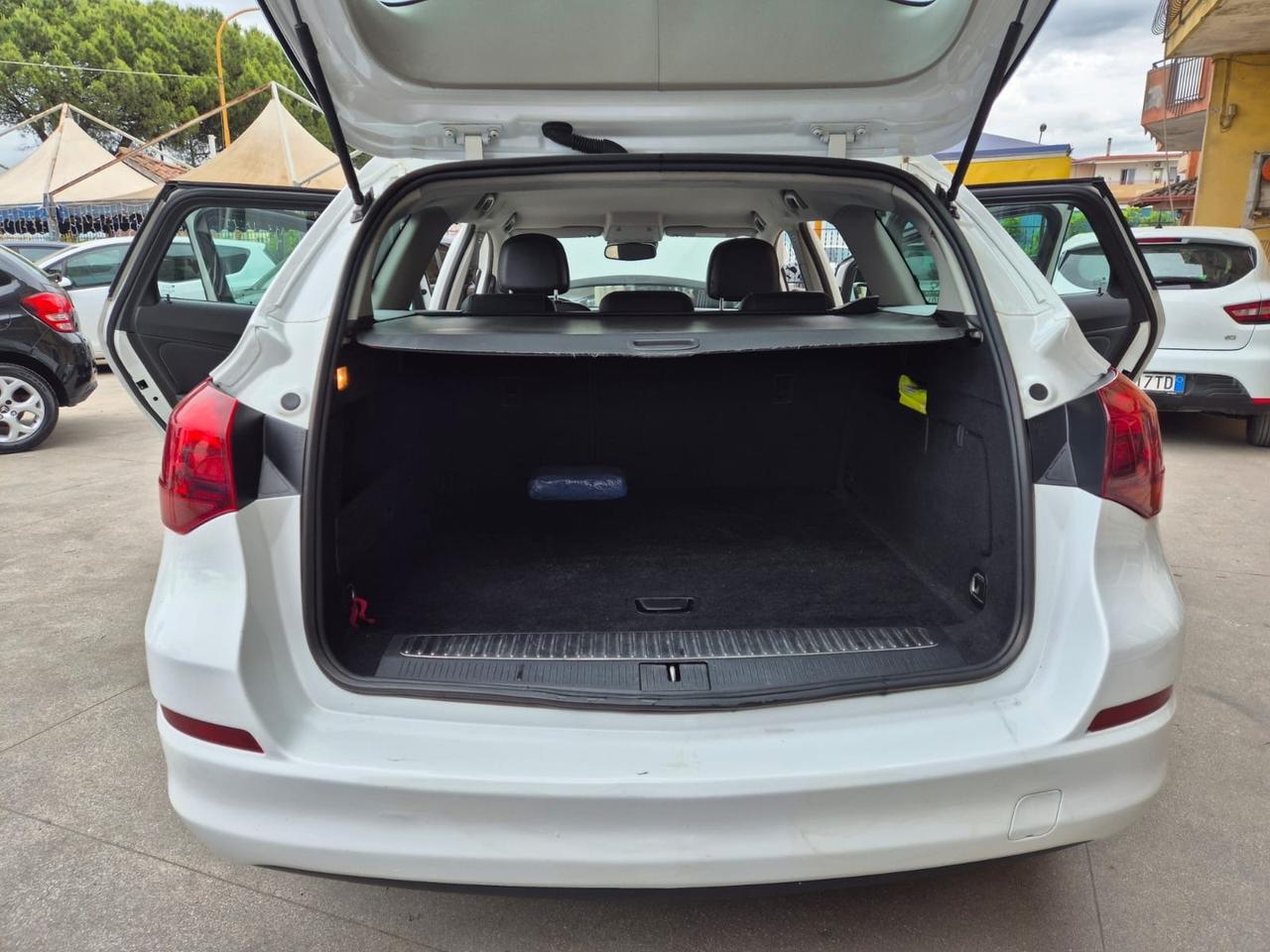 Opel Astra 1.7 CDTI 110CV Sports Tourer Cosmo