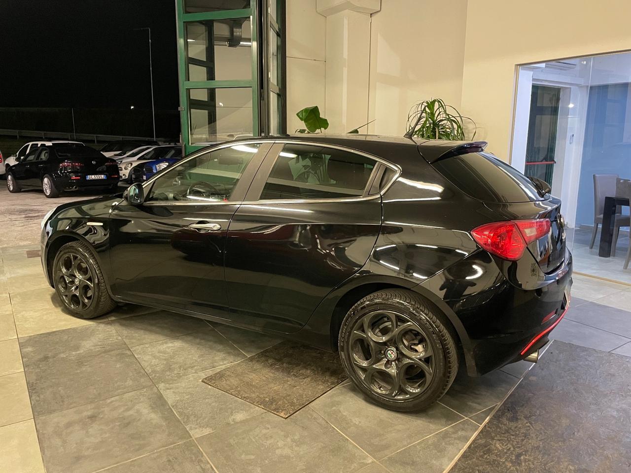 Alfa Romeo Giulietta 1.6 JTDm-2 105 CV Exclusive
