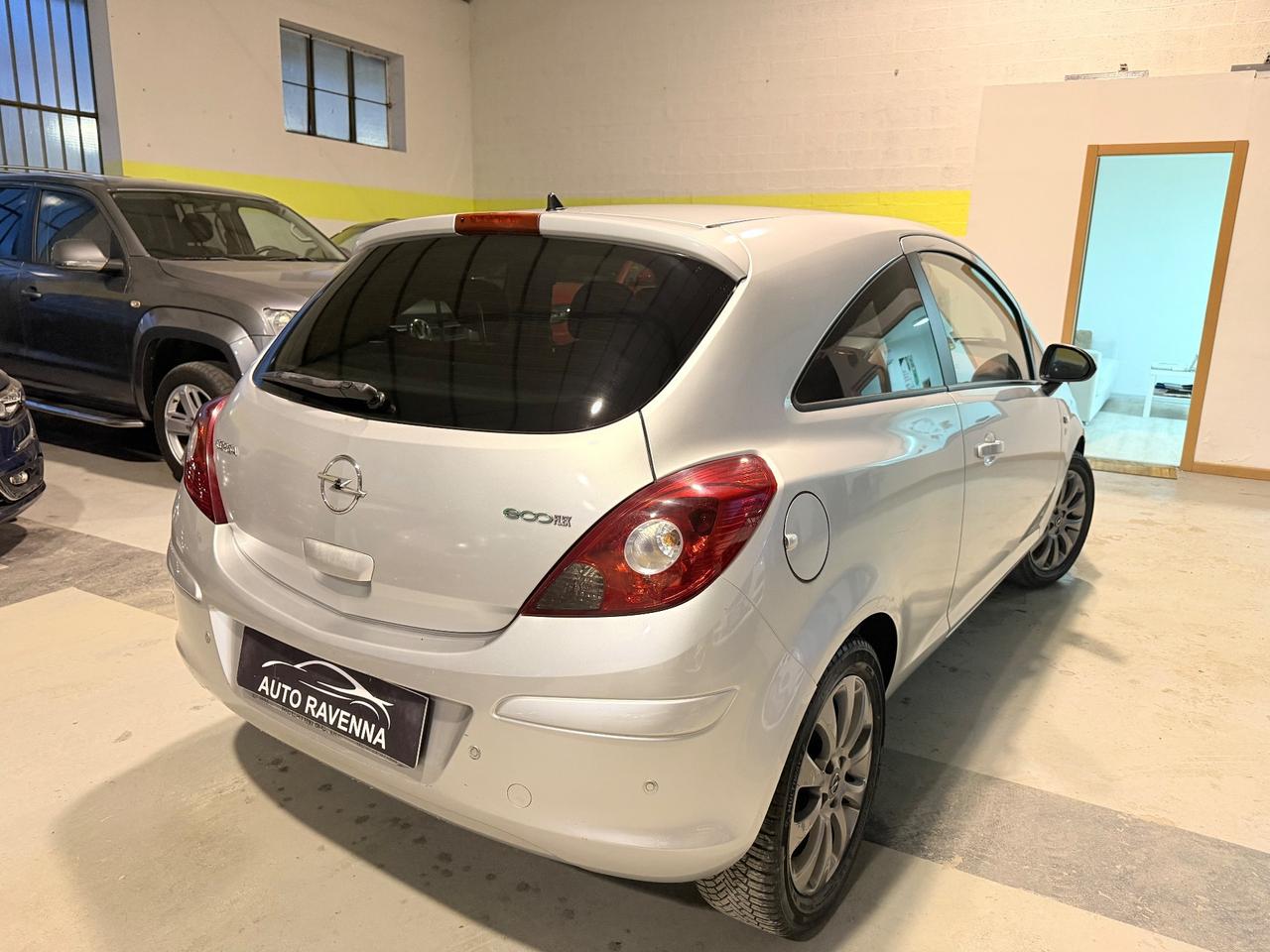 Opel Corsa 1.3 CDTI 75CV b-color EcoFlex Neopatentati