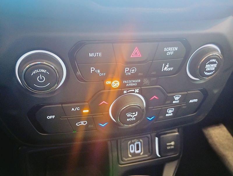 Jeep Renegade e-Hybrid 1.5 T4 MHEV 130cv North Star DDCT