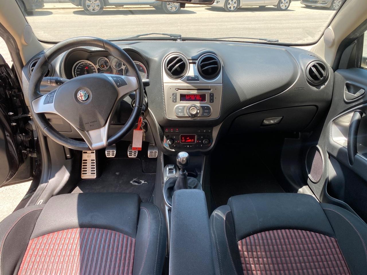 Alfa Romeo MiTo 1.6 JTDm 16V Distinctive Sport Pack