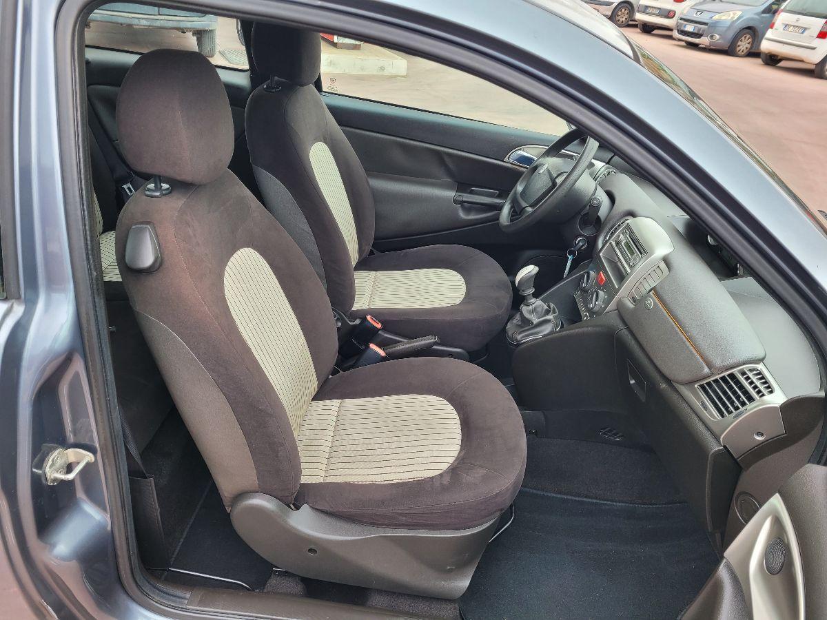 LANCIA - Ypsilon - 1.2 Argento