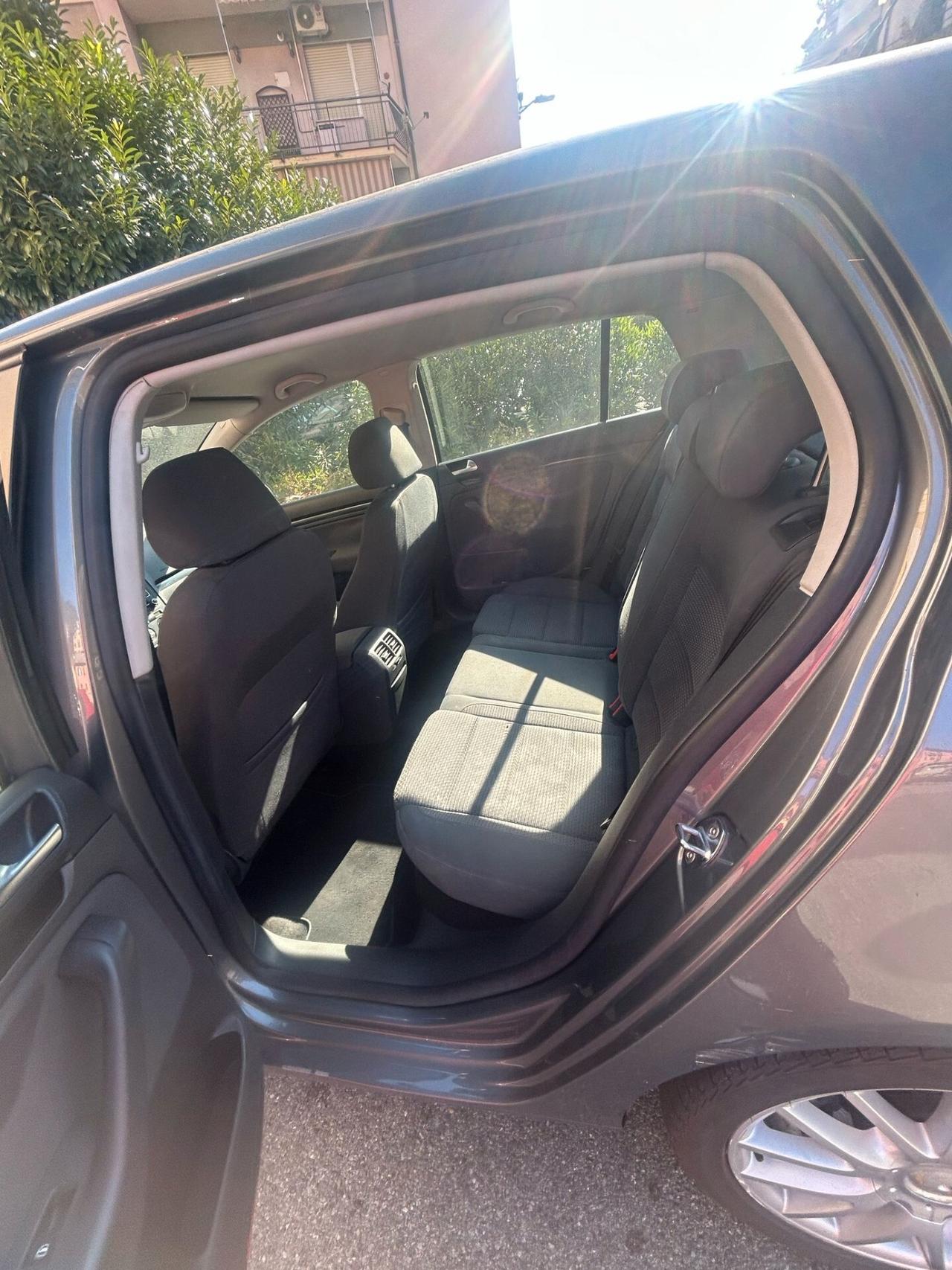 Volkswagen Golf 2.0 TDI DPF 5p. DSG GT Sport