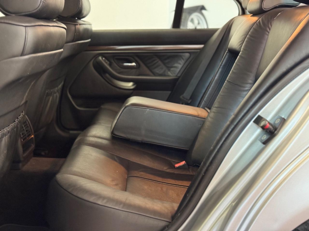 Bmw 520 520i 150cv unico proprietario perfetta