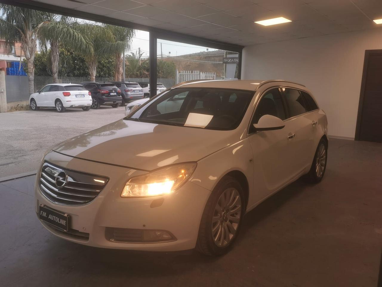 Opel Insignia 2.0 CDTI Sports Tourer aut. Cosmo 2010