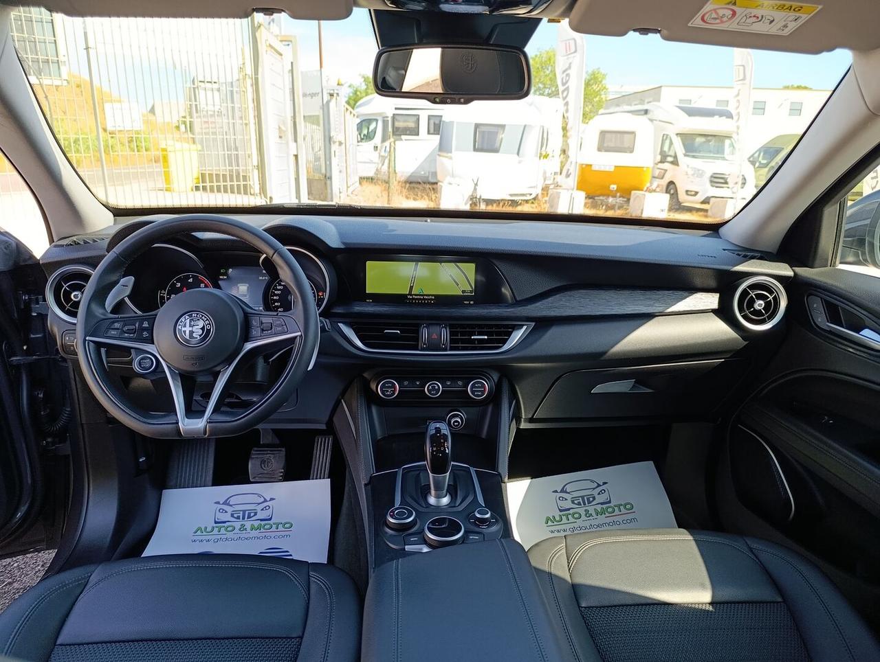 Alfa Romeo Stelvio 2.2 t Business Q4 210cv auto my19
