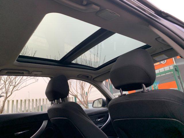 BMW 320 d xDrive Touring Sport