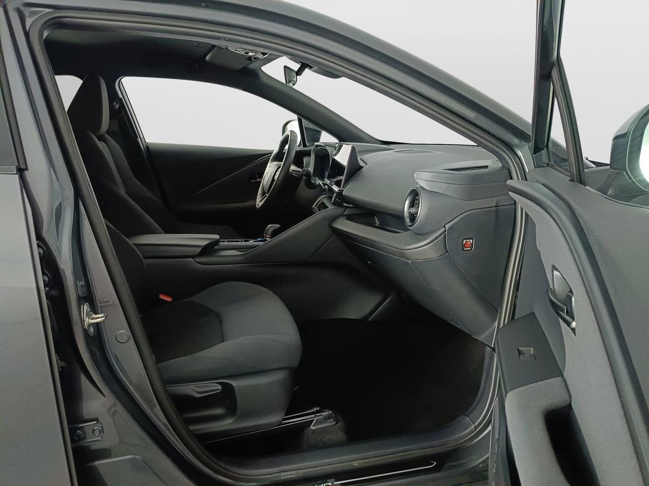 TOYOTA C-HR II 2023 - C-HR 2.0 hev Trend fwd e-cvt