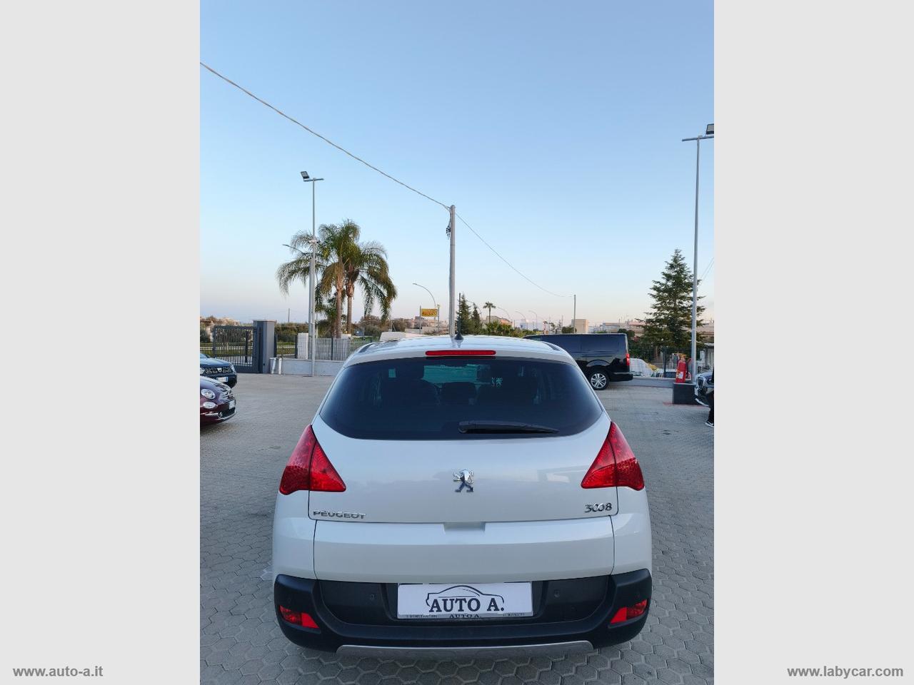 PEUGEOT 3008 1.6 HDi 115 CV Allure