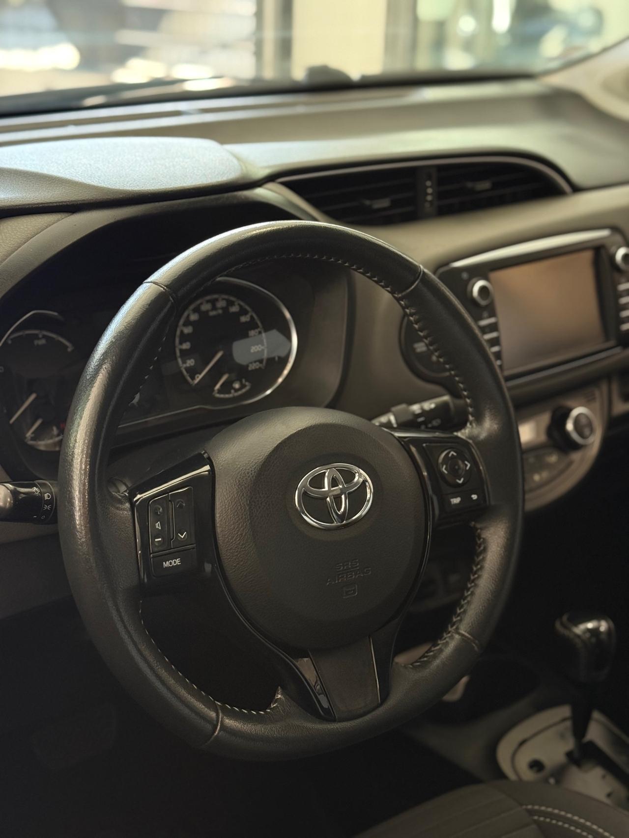 Toyota Yaris 1.5 Hybrid 5 porte Active