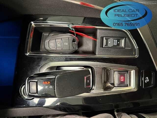 Peugeot 3008 PureTech Turbo 130 S&S EAT8 GT