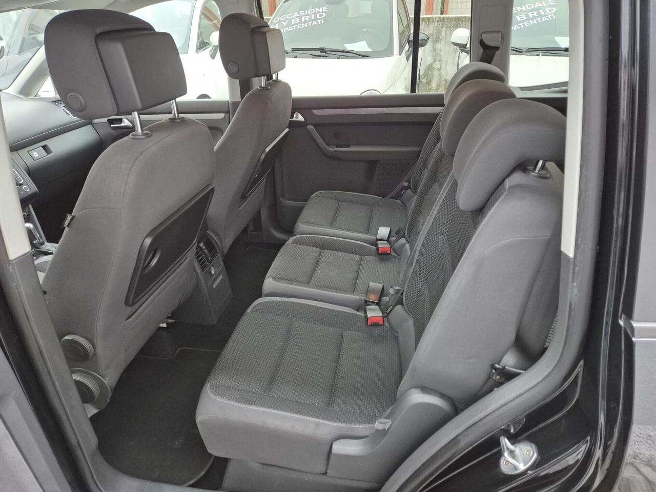 Volkswagen Touran 1.6 TDI DSG Comfortline