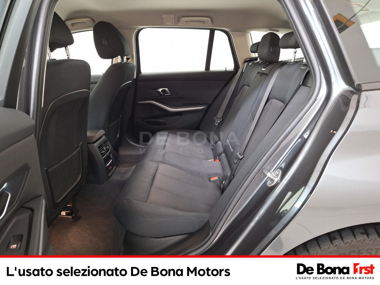 BMW Serie 3 320d touring mhev 48v xdrive business advantage auto