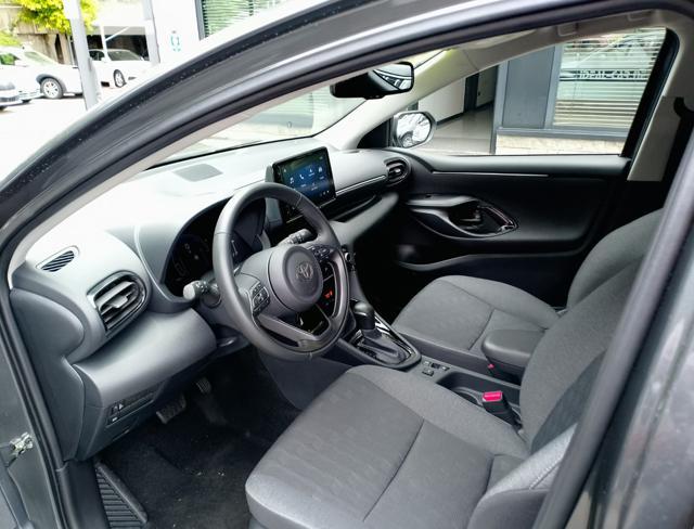 TOYOTA Yaris 1.5 Hybrid 5 porte Neopatentati