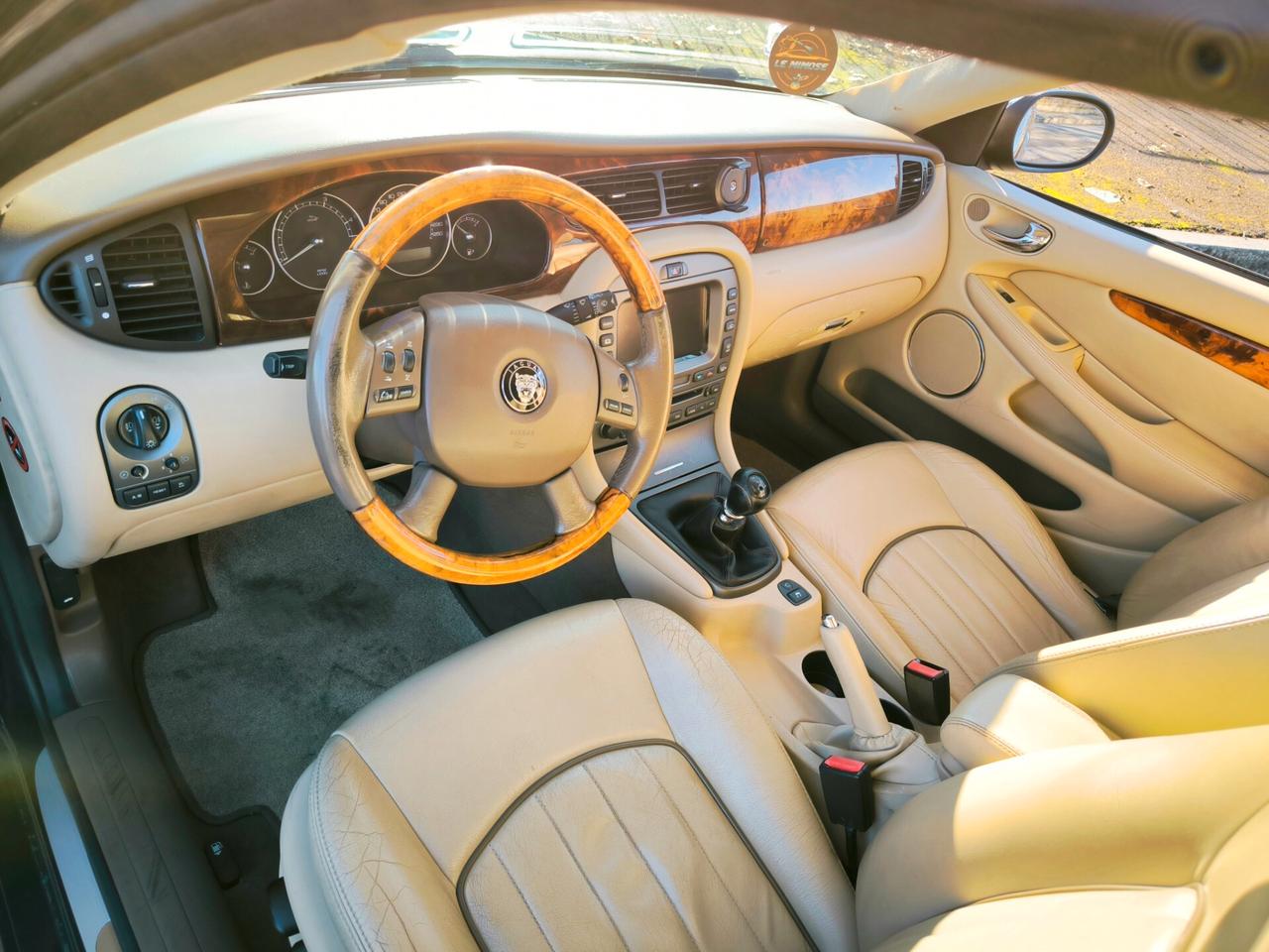 Jaguar X-Type 2.2D cat Wagon Executive