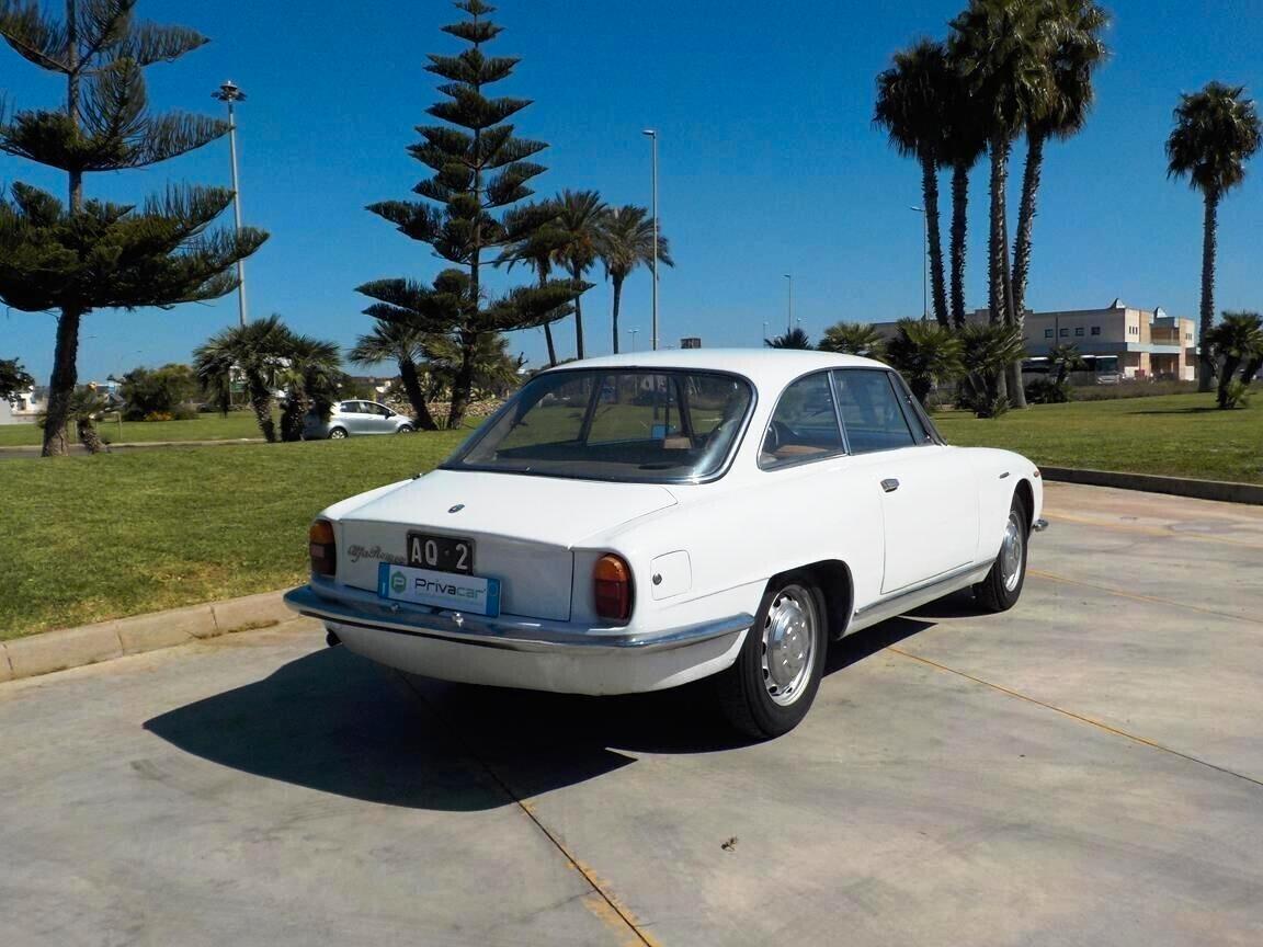 Alfa Romeo Sprint 2000