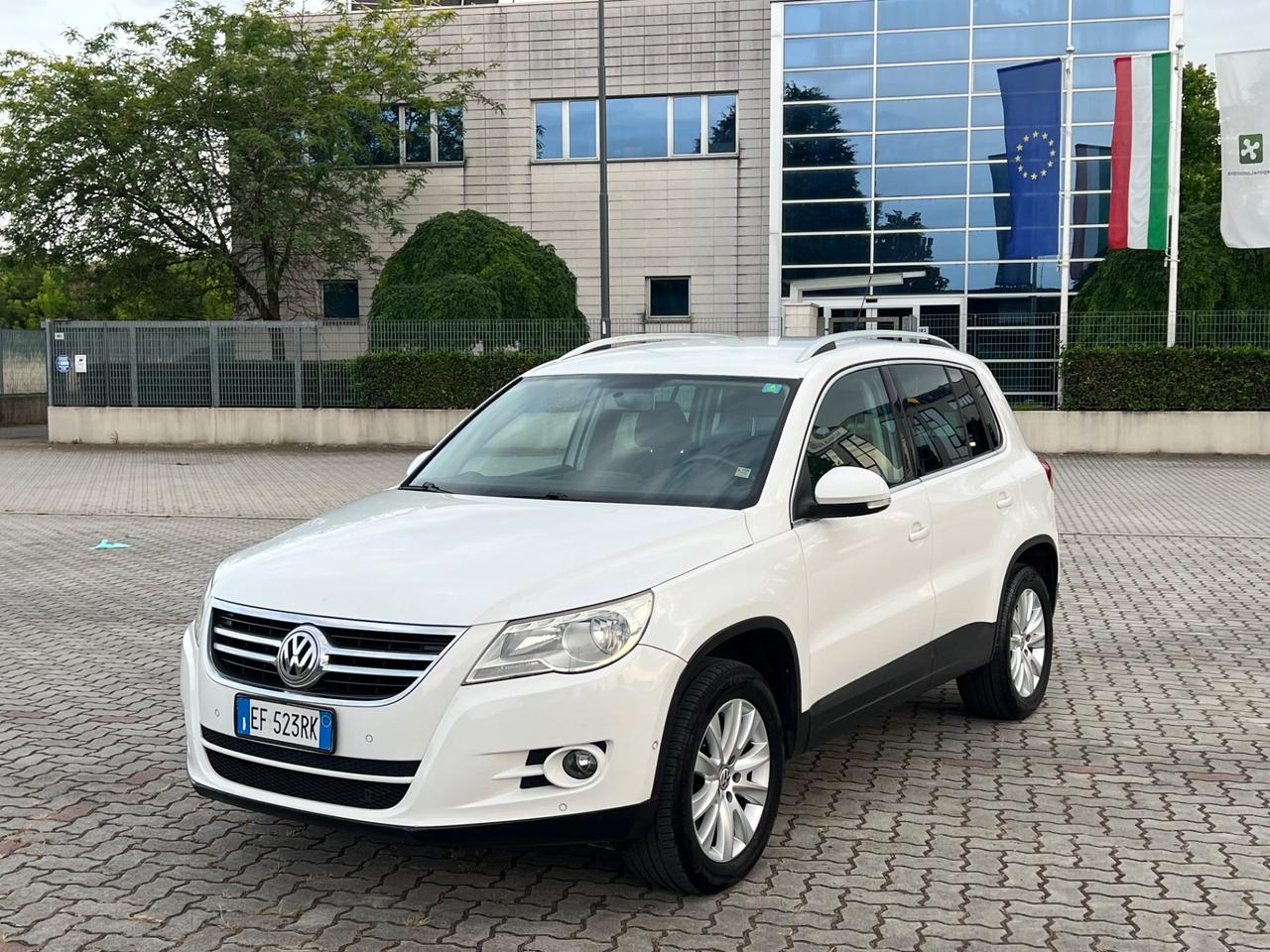 Volkswagen Tiguan 2.0 TDI DPF 4MOTION DSG Sport & Style