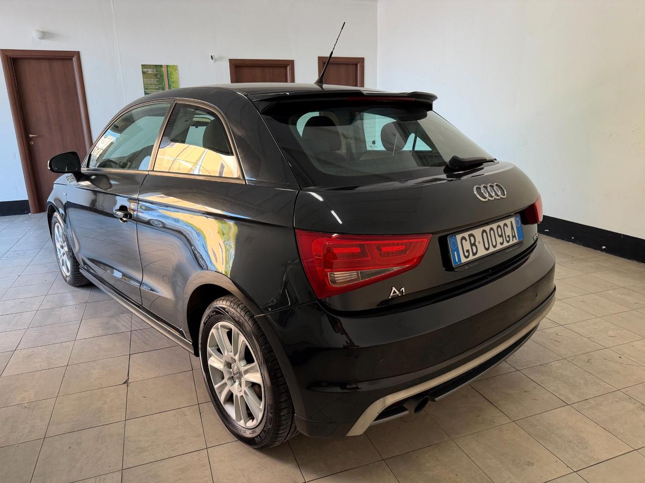 Audi A1 1.2 TFSI Ambition 2011 OK NEOPATENTATI