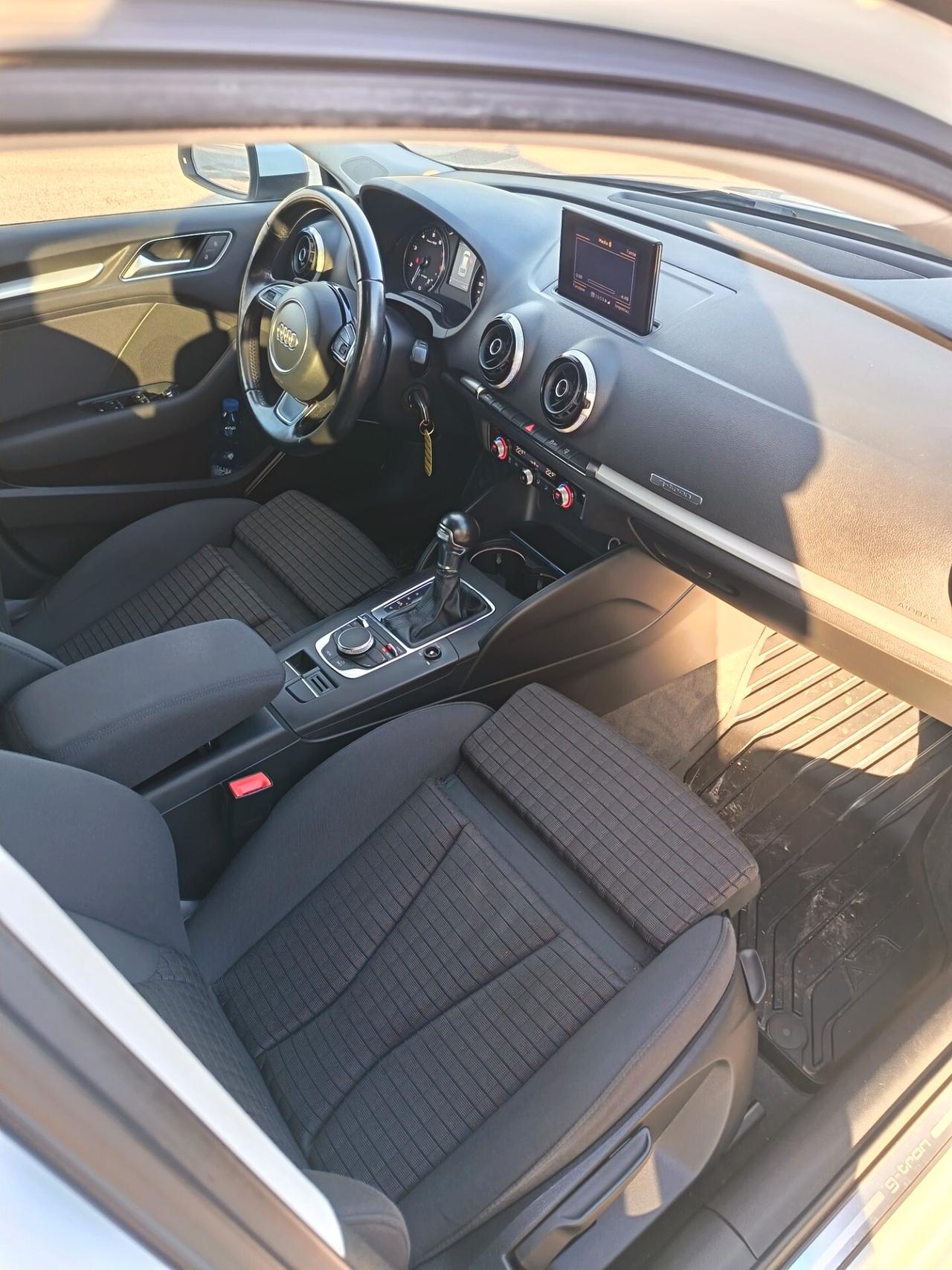 Audi A3 SPB 1.4 TFSI S tronic g-tron Attraction