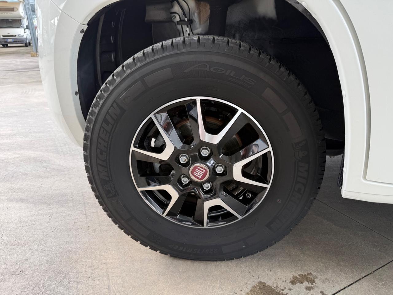 ROLLER TEAM ZEFFIRO 285 XT 6.99 5 POSTI OMOLOGATI