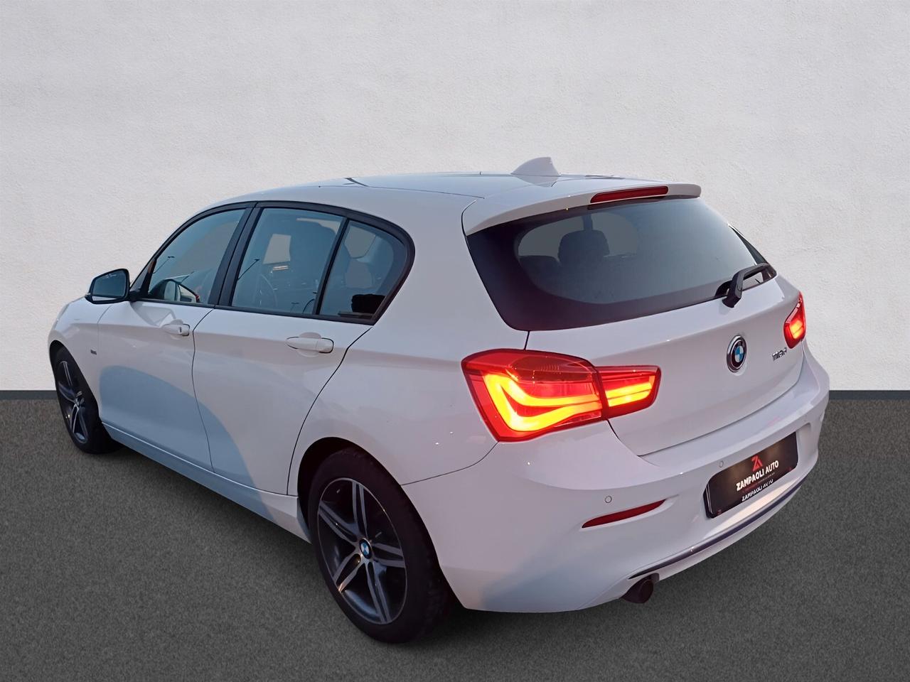 Bmw 118 118d 5p. Sport | da € 241,39 al mese