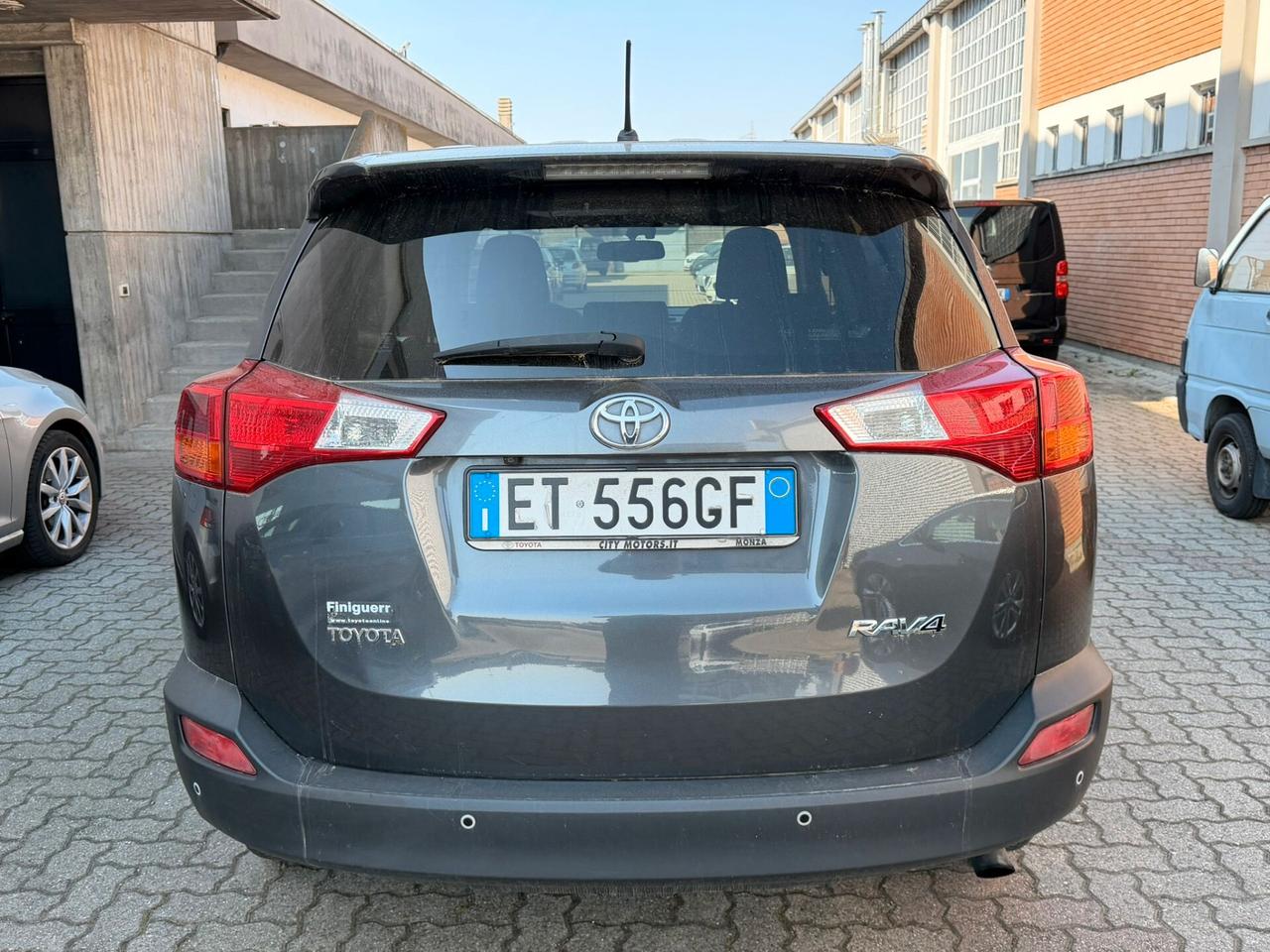 Toyota RAV 4 RAV4 2.0 D-4D 2WD Active