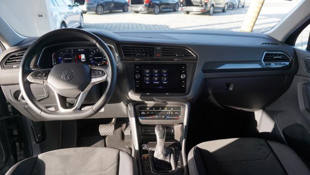 VOLKSWAGEN Tiguan 2.0 TDI 150 CV SCR DSG Elegance