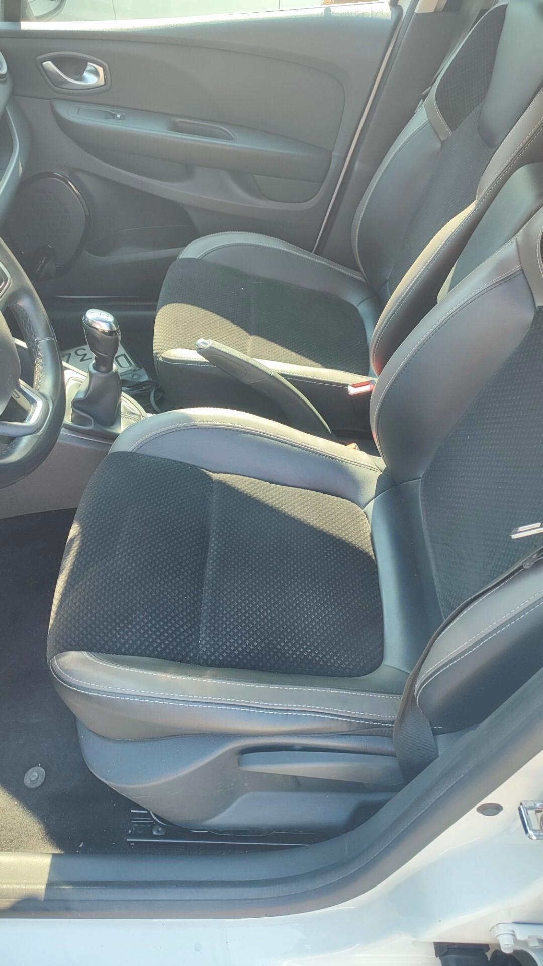 Renault Clio dCi 90CV -FULL OPTIONAL-