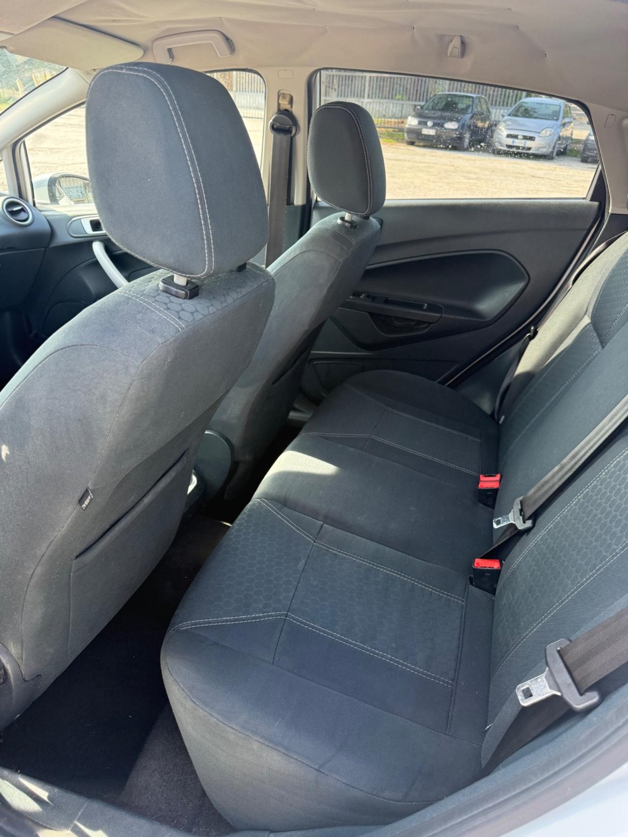 Ford Fiesta Diesel 1.4 TDCi euro5 NEOPATENTATI