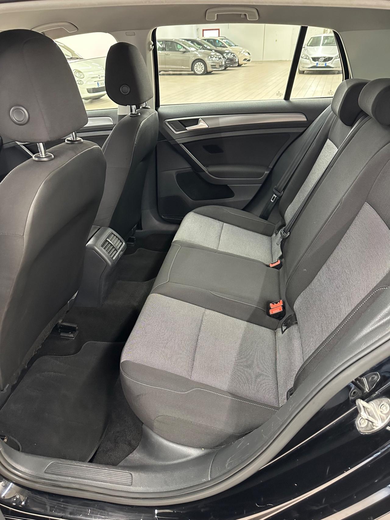 Volkswagen Golf 1.6 TDI 5p. Trendline BlueMotion Technology